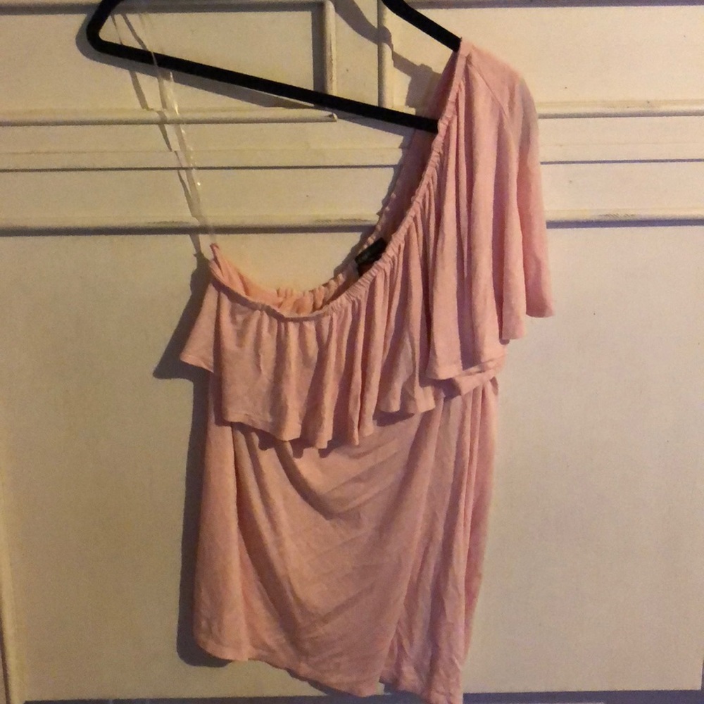 Light pink one shoulder tank